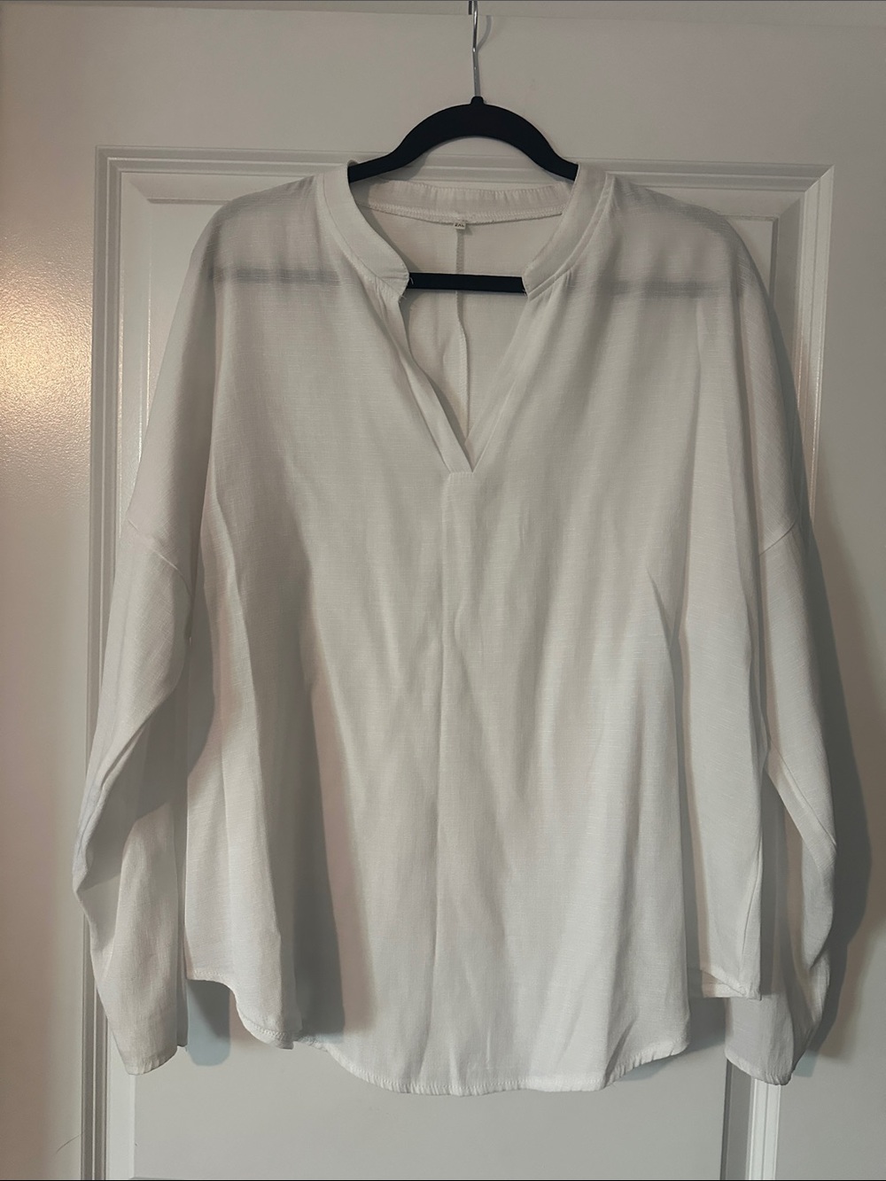 White V-Neck Long Sleeve Women's Top